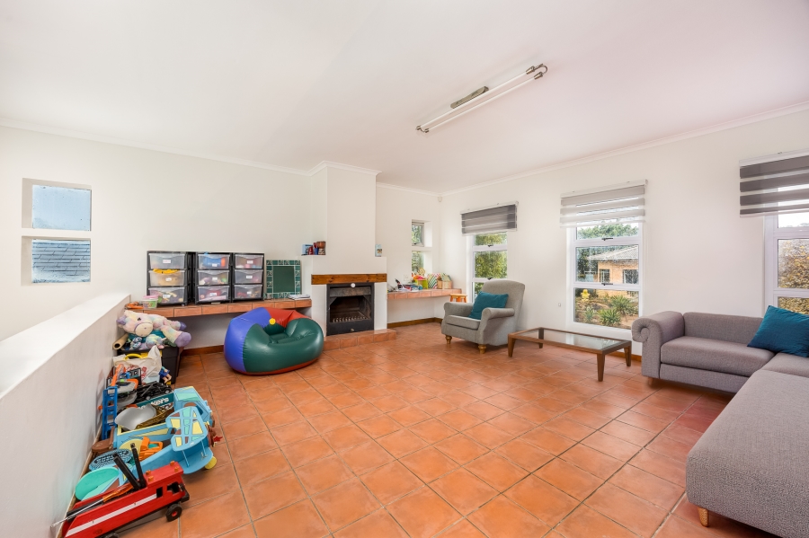 4 Bedroom Property for Sale in Aurora Western Cape